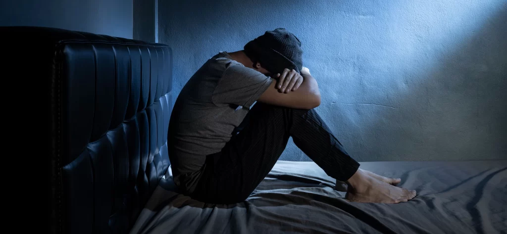 Don’t let depression bring you down! 7 Signs that show your experiencing depression