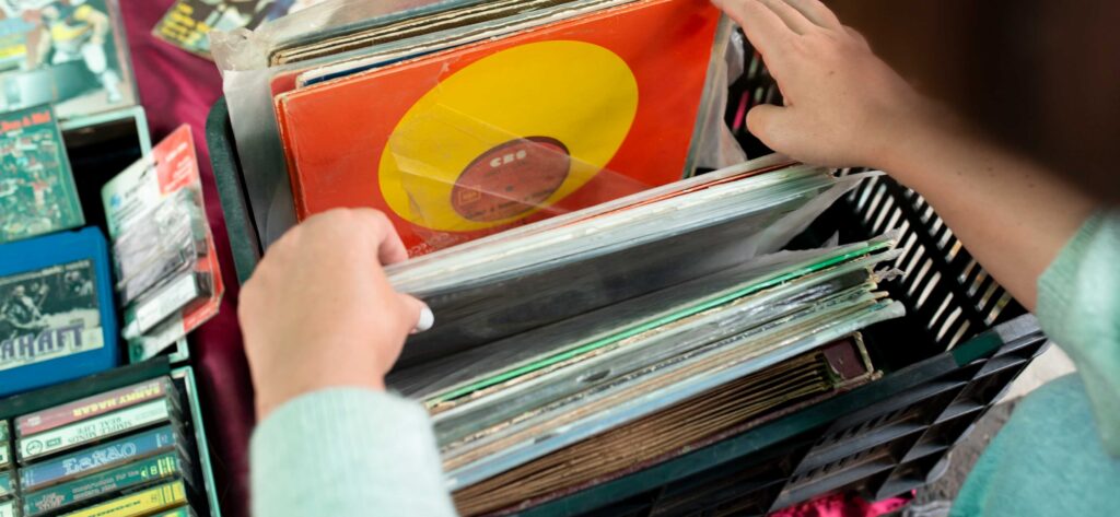 5 Vinyl Bars and Cafes to Visit in Metro Manila