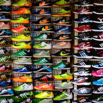 Tamang oras sa pagbili ng sapatos